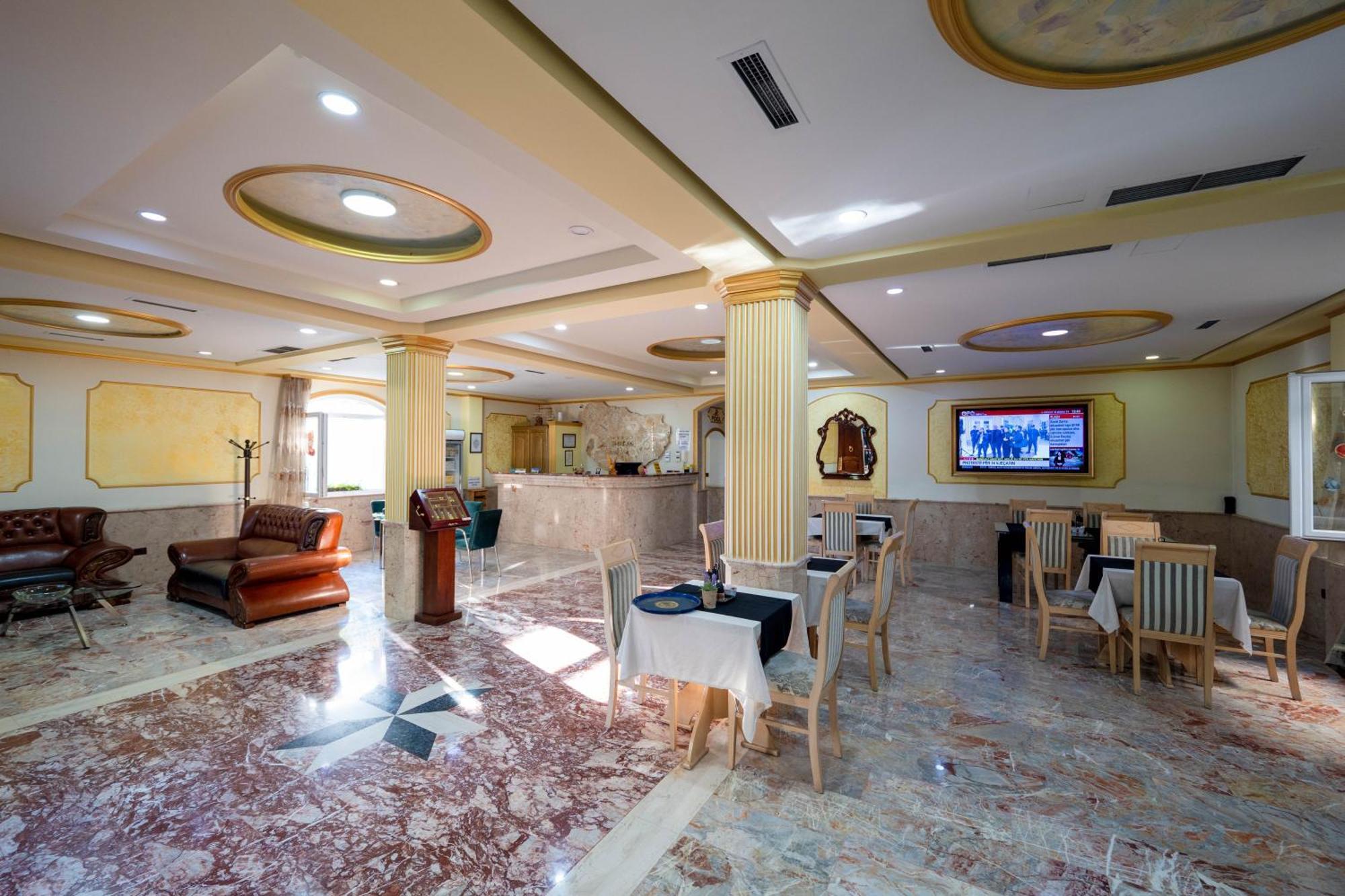 Olimpic Hotel Tirana Exteriér fotografie