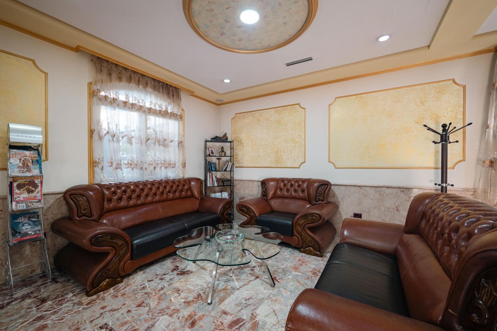 Olimpic Hotel Tirana Exteriér fotografie