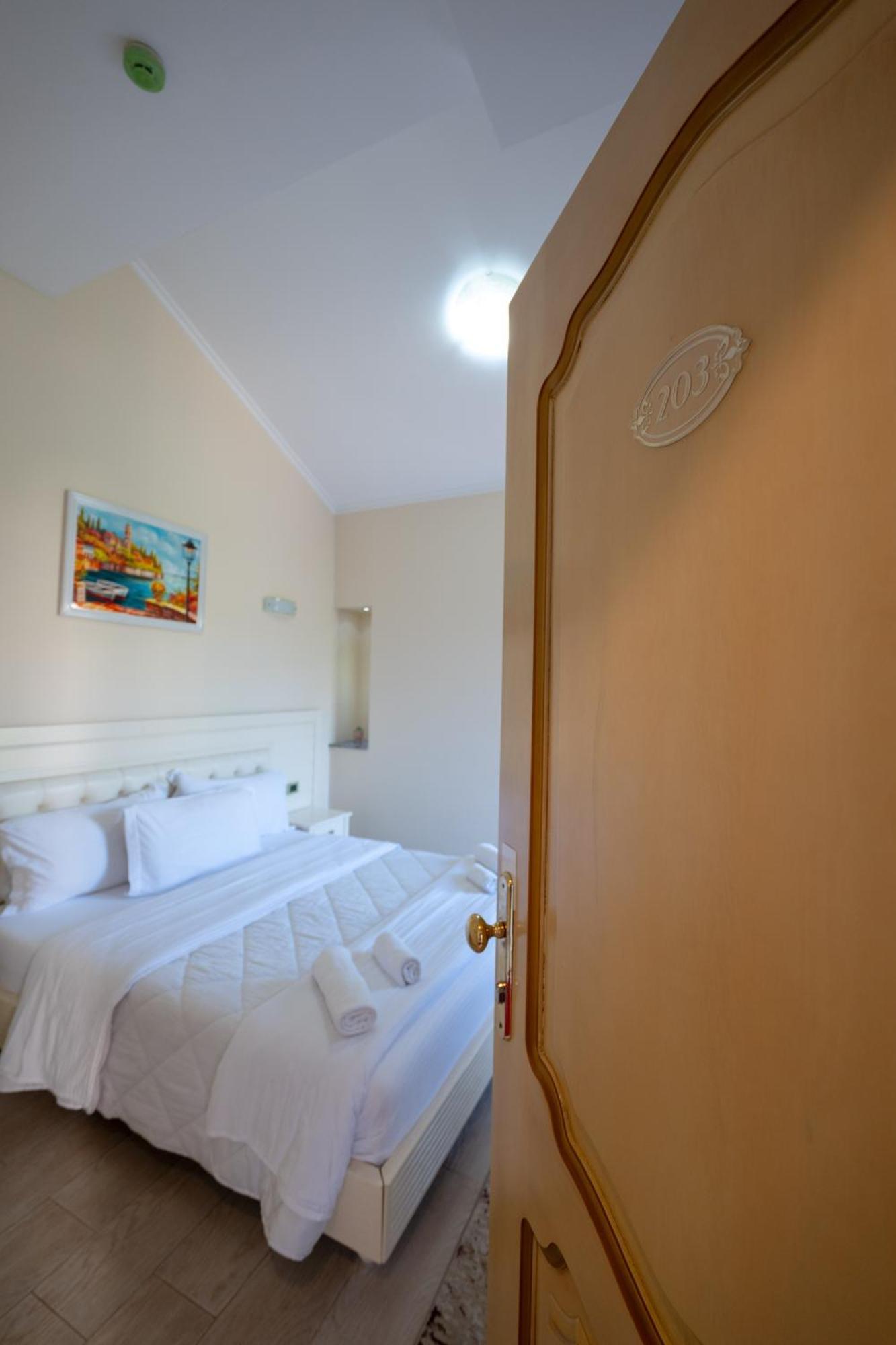 Olimpic Hotel Tirana Exteriér fotografie